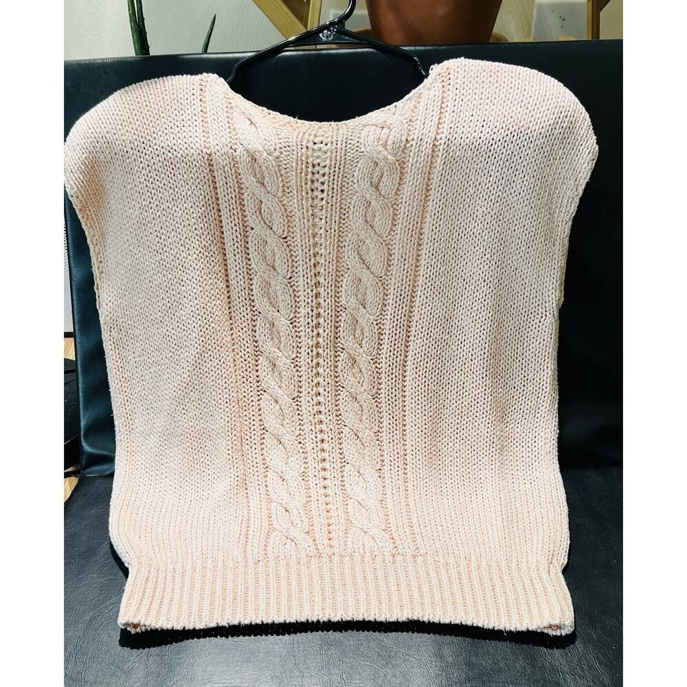 vintage Liz Claiborne cable-knit sweater vest - Picture 3 of 3